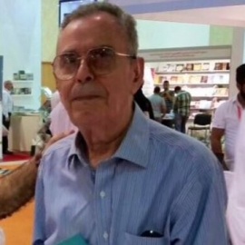 غازي مختار طليمات