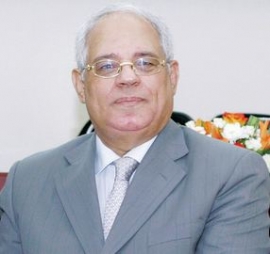 كامل يوسف حسين