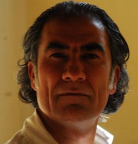 هوشنك وزيري