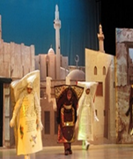 مسرحية “من مزق الكتاب” أو “كتاب مستعمل”