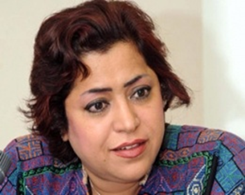 أمسية شعرية للشاعرة منى مطر