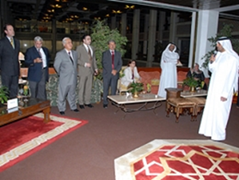 عرض فعاليات معرض أبوظبي الدولي التاسع عشر للكتاب والذي يقام تحت شعار أسواق الغد اليوم