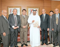 الكتاب الذي اطلق عليه اسم “لآلئ دبي”