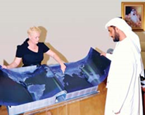 تسلمت هيئة الهلال الأحمر هدية سمو الشيخ عبدالله بن زايد آل نهيان وزير الخارجية للهيئة من نسخة موسوعة أطلس العالم " ايرث "