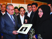 زار رئيس جمهورية لبنان ميشال سليمان جناح الإمارات الذي تنظمه وزارة الثقافة والشباب وتنمية المجتمع في معرض بيروت العربي الدولي للكتاب