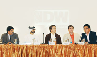 ندوة تحت عنوان “الكتب المصورة للخيال العلمي”،