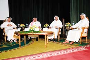 اختتمت فعاليات الدورة الرابعة لمنتدى الثقافة العربية والذي نظمته دائرة الثقافة والإعلام في عجمان تحت عنوان (الكتاب: صانع الثقافة وملهم القادة)