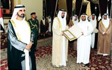 كرم صاحب السمو الشيخ خليفة بن زايد آل نهيان رئيس الدولة، حفظه الله، عدداً من الشخصيات في الدولة الحائزين على “جائزة الإمارات التقديرية للعلوم والفنون والآداب”،