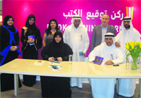 وقع الشاعر السوري، حكمت حسن جمعة، ديوان «احتمالات ما لا يجيء»،