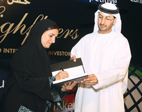 قامت وزارة التجارة الخارجية في دبي بإطلاق كتاب “ذا هاي فلايير”