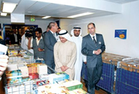 أضخم معرض عائم للكتاب