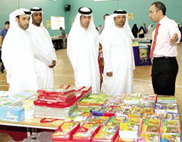 معرض الكتاب السنوي في مدرسة النشء الصالح الخاصة في مدينة العين
