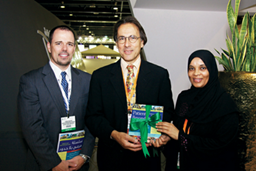 نظم مركز الدراسات والوثائق واتحاد كتاب وأدباء الإمارات فرع رأس الخيمة حفل توقيع إصدارين جديدين