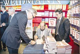 حفل تدشين وإطلاق النسخة الألمانية من كتاب حديث الذاكرة لصاحب السمو الشيخ الدكتور سلطان بن محمد القاسمي