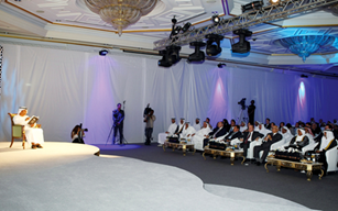 خلف أحمد الحبتور سيرة ذاتية