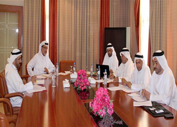 اعتمد مجلس أمناء جائزة راشد بن حميد للثقافة والعلوم أسماء المحكمين للأعمال المشاركة بالجائزة والتي بلغت هذا العام 130 بحثا