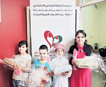 ثقافة بلا حدود تهدي 100 باقة من الكتب وقصص الأطفال للايتام