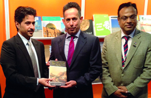 يشارك وفد من معرض الشارقة الدولي للكتاب في فعاليات الدورة ‬21 لمعرض نيودلهي للكتاب