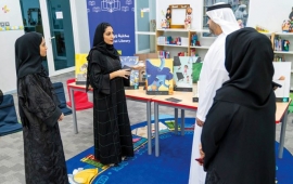 «كلمات» تدعم مكتبتي أبوظبي والشارقة بكتب مسموعة ومطبوعة بلغة برايل 840 كتاباً للمكفوفين ضمن مبادرة «أرى»