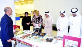 جامعة الإمارات تفتتح معرضا للكتاب في شهر القراءة