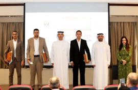 تكريم الفائزين بجائزة الشارقة للبحث النقدي التشكيلي