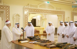 حاكم الشارقة يسلم المخطوطات المهداة للجامعة القاسمية ويتفقد دار المخطوطات الاسلامية