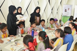 ملتقى بيئي للقراءة في حديقة حيوانات العين