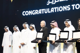 خليفة بن طحنون بن محمد يكرّم الفائزين بالدورة الـ3 من جائزة &quot;كنز الجيل&quot;