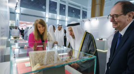 سلطان القاسمي يفتتح معرض المخطوطات العربية في الإسكوريال الإسبانية