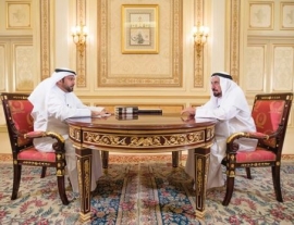 في حوار عبر شاشات قنوات وأثير إذاعات «الشارقة للإعلام» - سلطان القاسمي : الثقافة زورق إنقاذ العروبة.. ومجاديفه الشعر