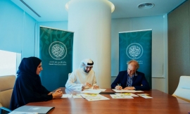 جائزة الشيخ زايد للكتاب تترجم &quot;الدينوراف&quot; الى الإيطالية والفرنسية والإنجليزية