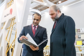 إطلاق النسخة الروسية من كتاب &quot;كلمات القائد&quot; في معرض موسكو للكتاب