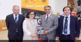 بعثة دولة الإمارات في جنيف تدعم كتاباً عن تعزيز السلام في العالم